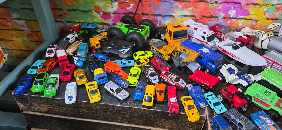 Toys car set 1 + Remote control car - Image 3