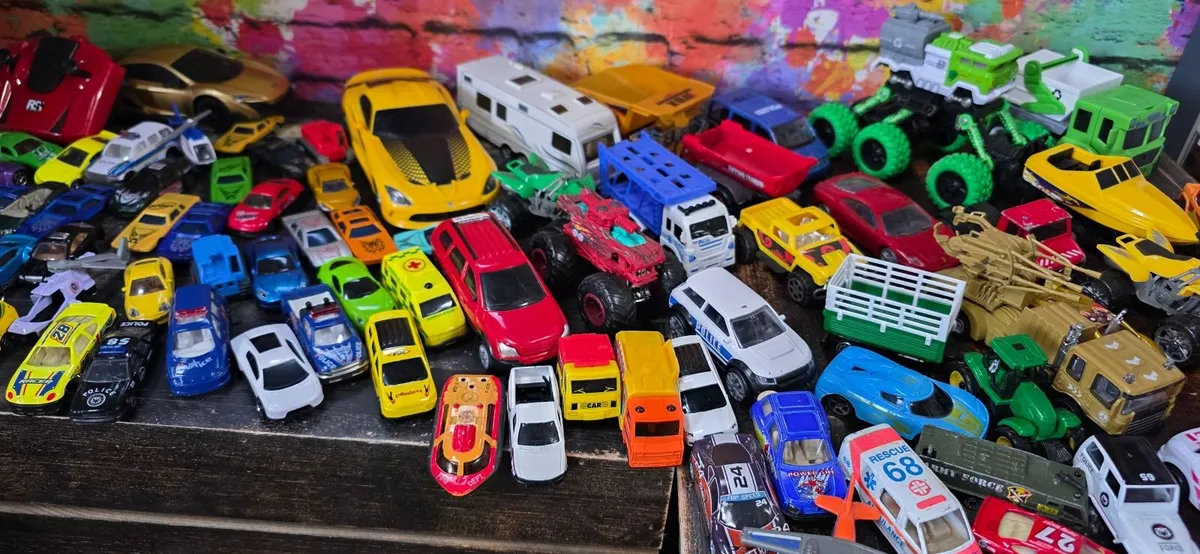 Toys car set 2 + Remote control car - Image 3