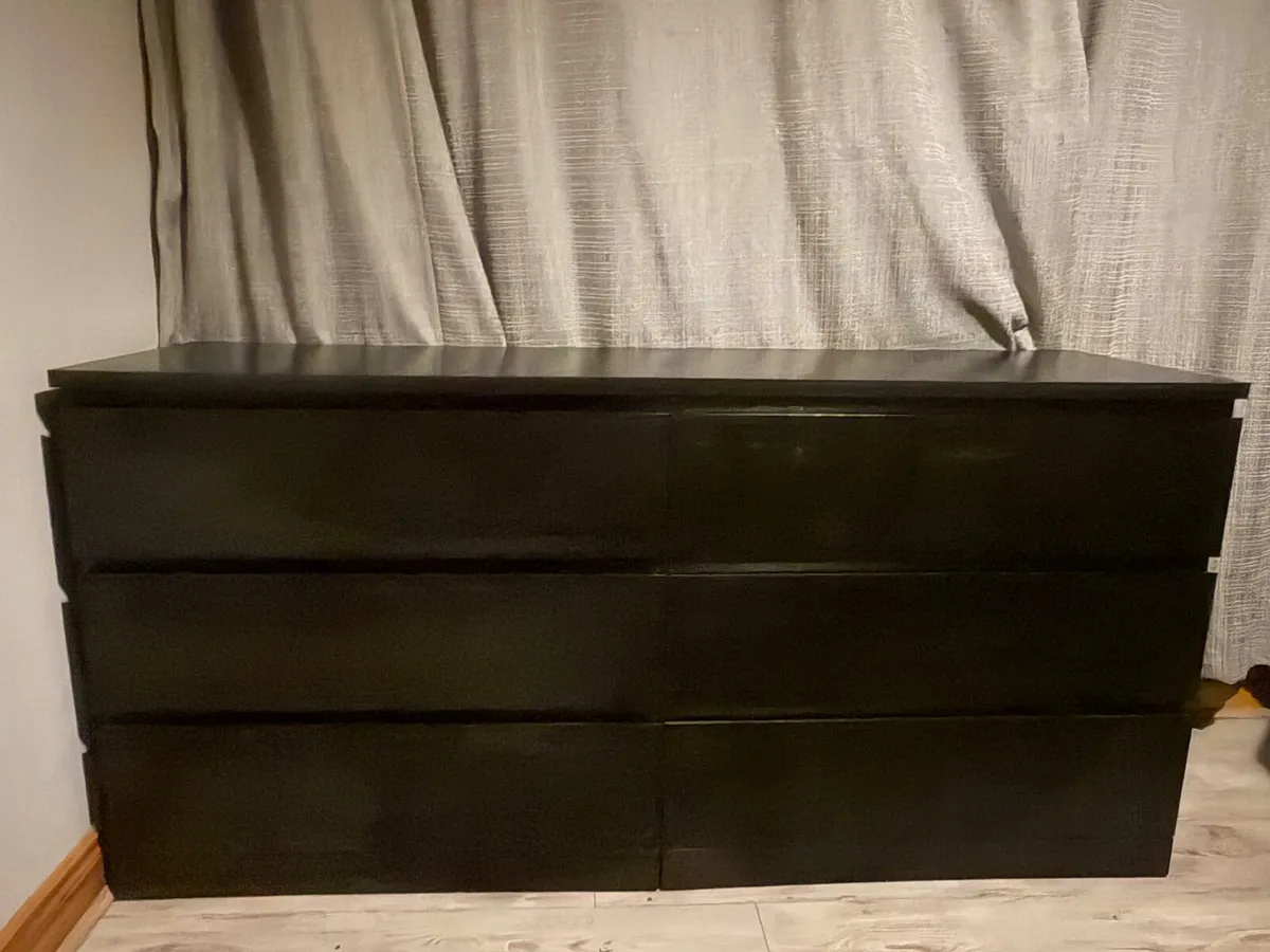 Chest of drawers - Image 2