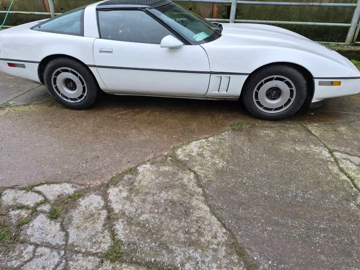 Chevrolet corvette C4 - Image 4