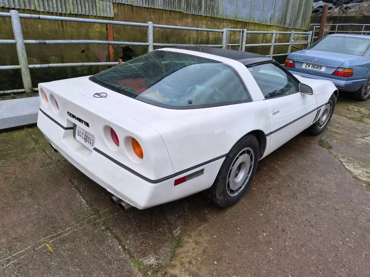 Chevrolet corvette C4 - Image 1
