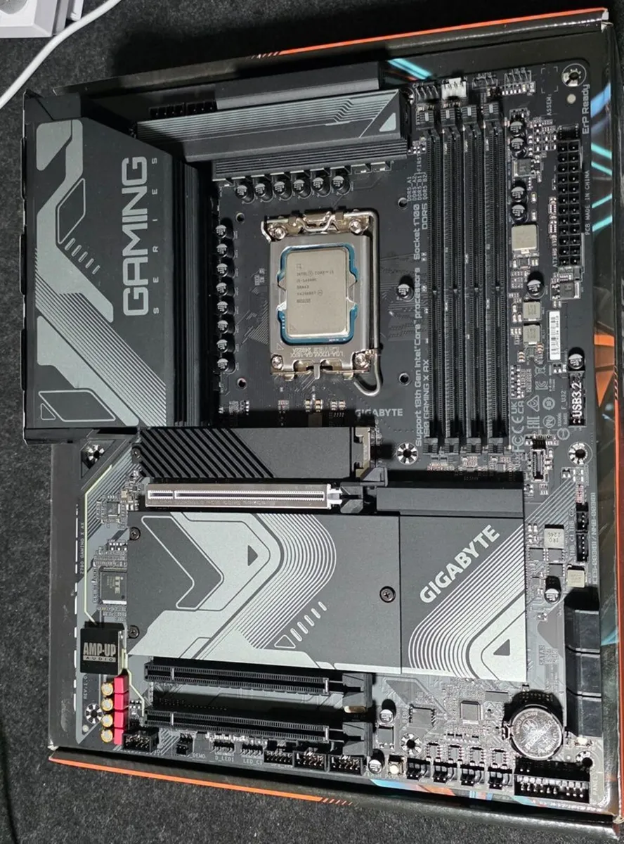 Gigabyte Z790 Motherboard + I5-14600K CPU - Image 3