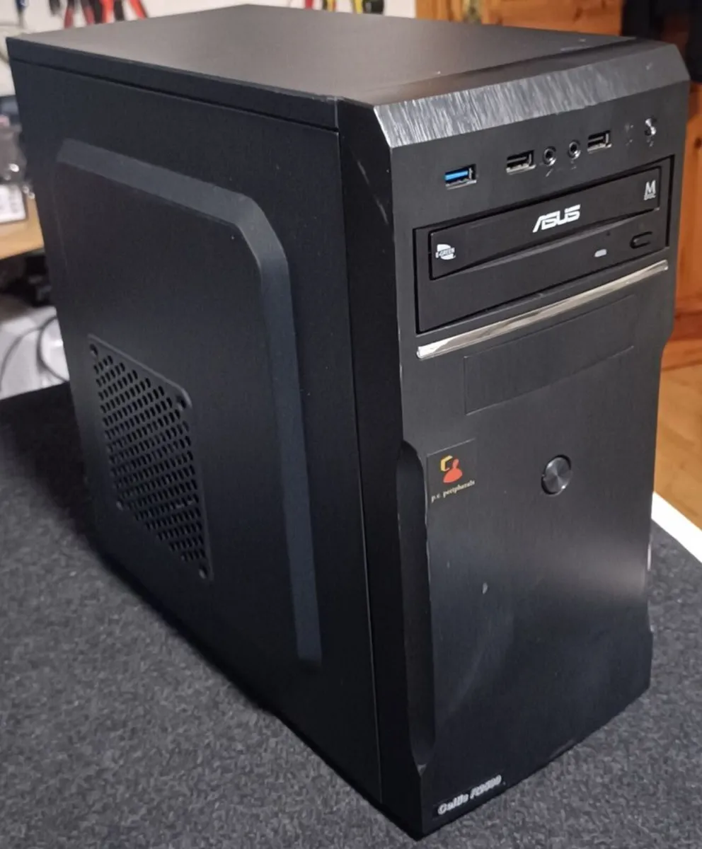 PC Case with 500W PSU - Image 1