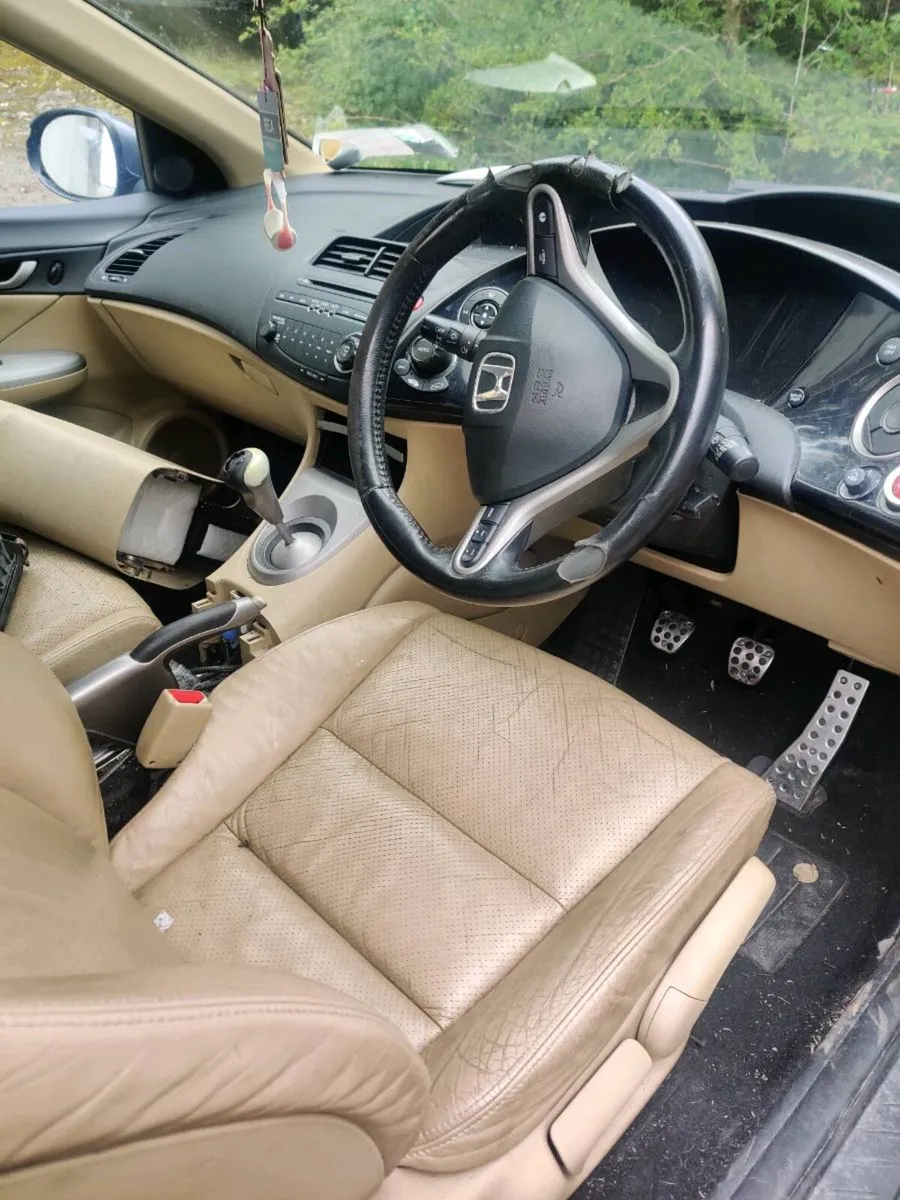 Honda civic mk8 2006 1.8 - Image 2