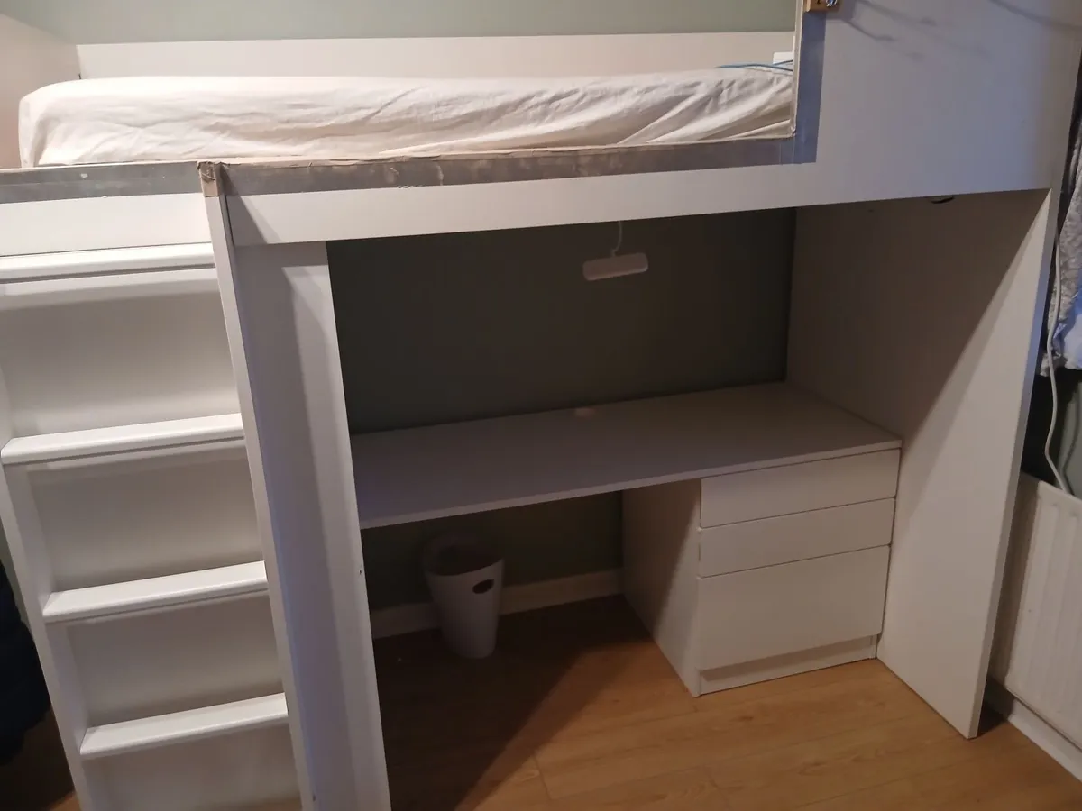 Loft bed - Image 2