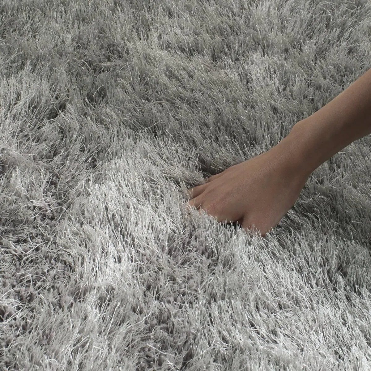 Shaggy Indoor Hand Tufted Accent Area Rug Venice - Image 4