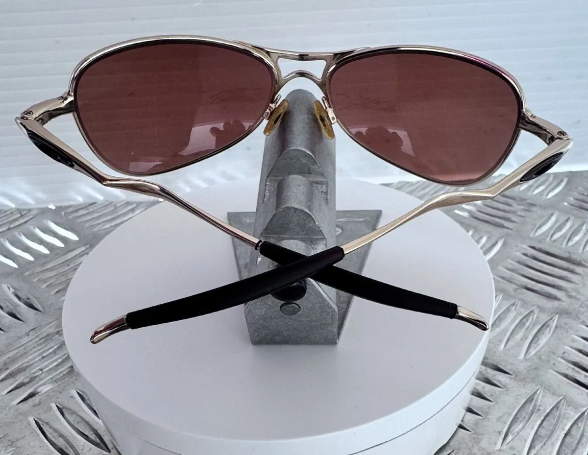 Oakley Crosshair 1.0 Aviator - Image 2