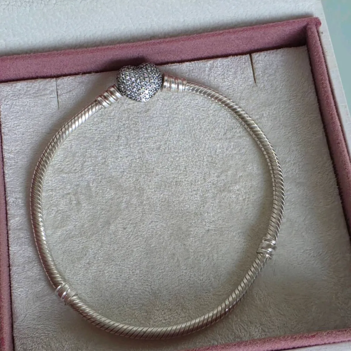 Pandora charm bracelet heart sparkly claps size 19 - Image 1