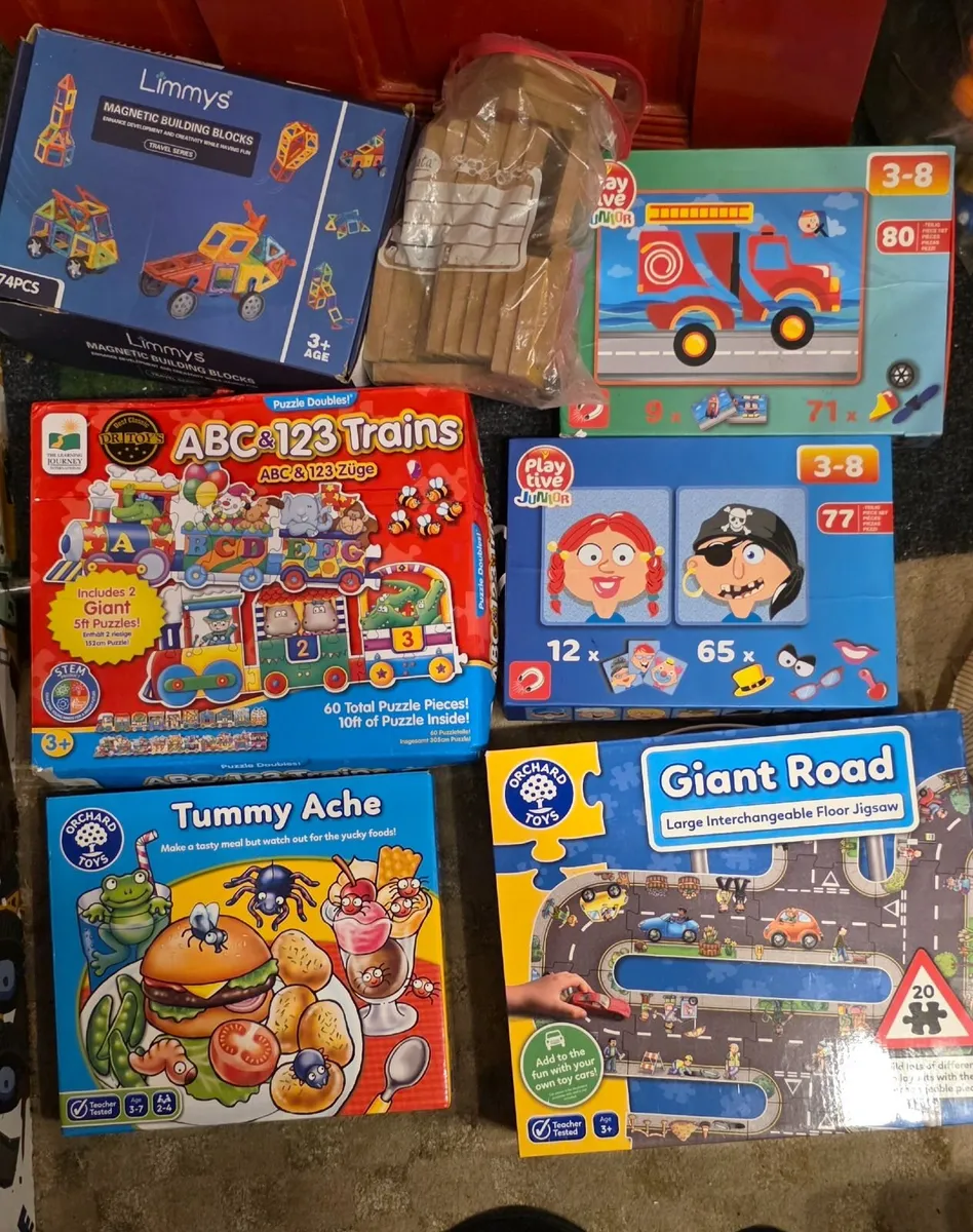 Set of 7 - Games,  Giant Jigsaw puzzles, Blocks - Image 4