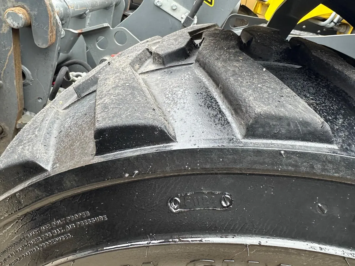 2020 Wacker Neuson 412 -  Low Hours, One Owner - Image 3