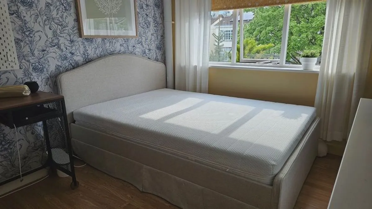 Double bed with mattress - Image 1