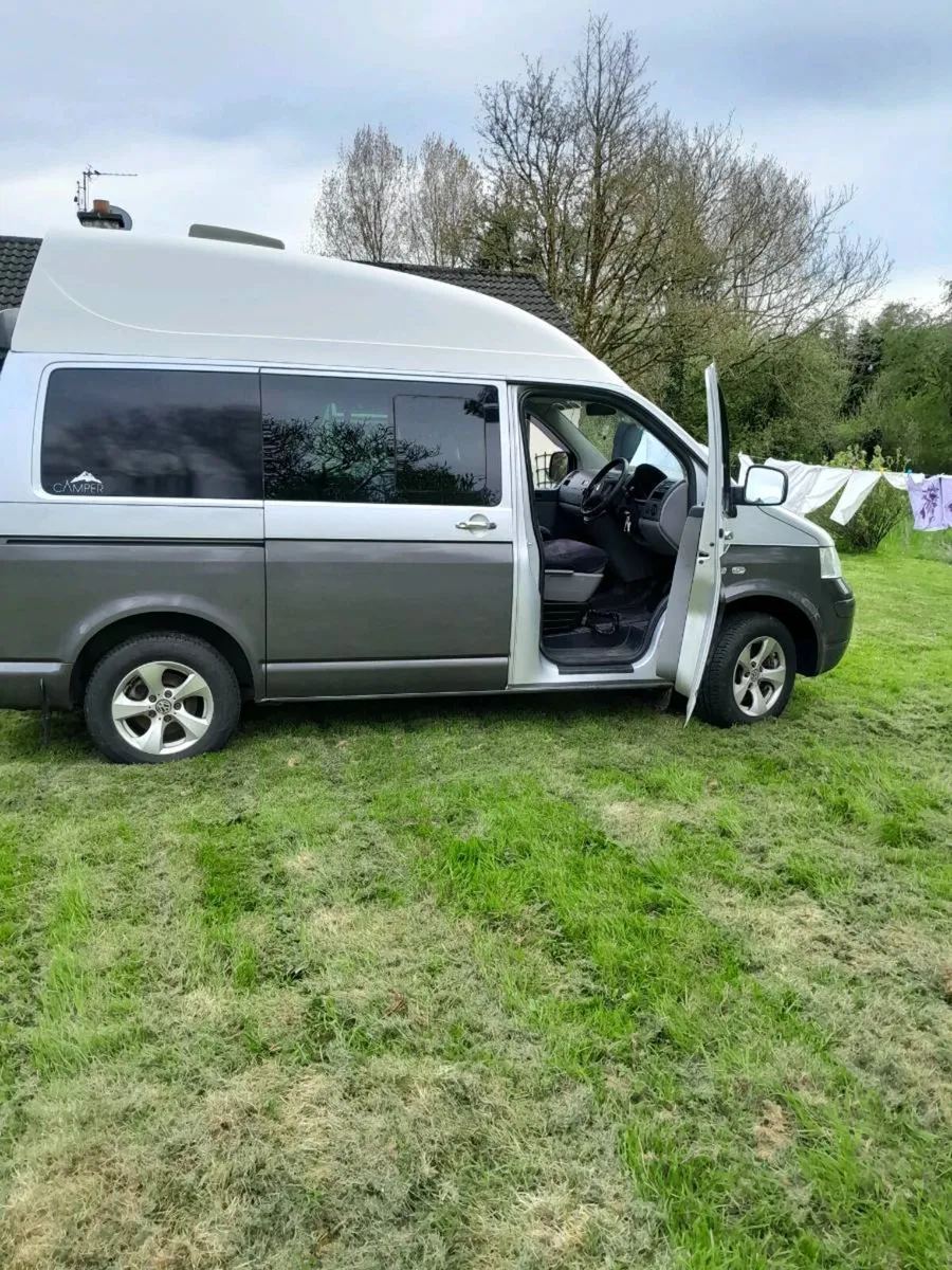 Camper van - Image 1