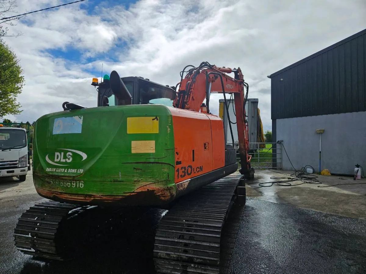 Hitachi 130-5 - Image 4
