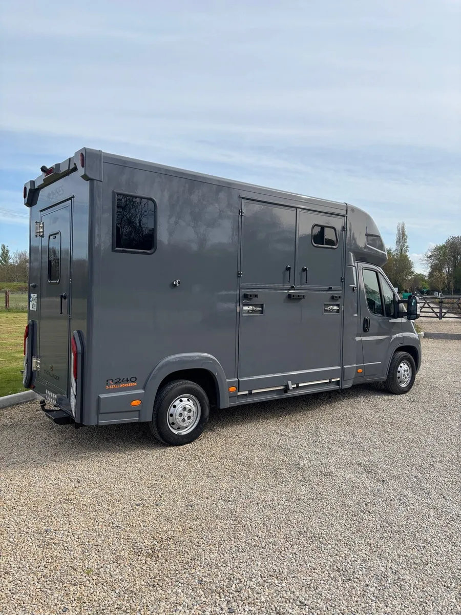 2024 Overlander R240 2 Stall Horsebox - Image 3