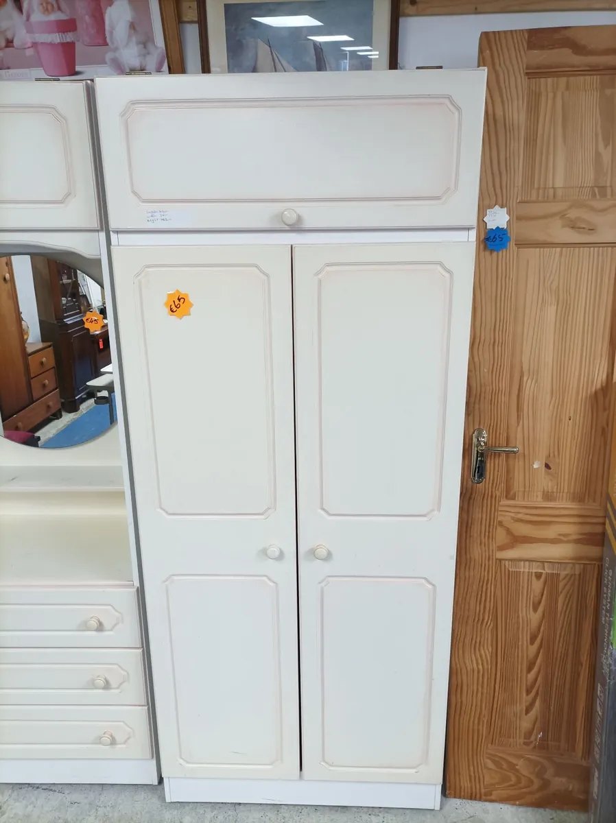 WARDEOBE AND VANITY UNIT WITH MIRROR - Image 2