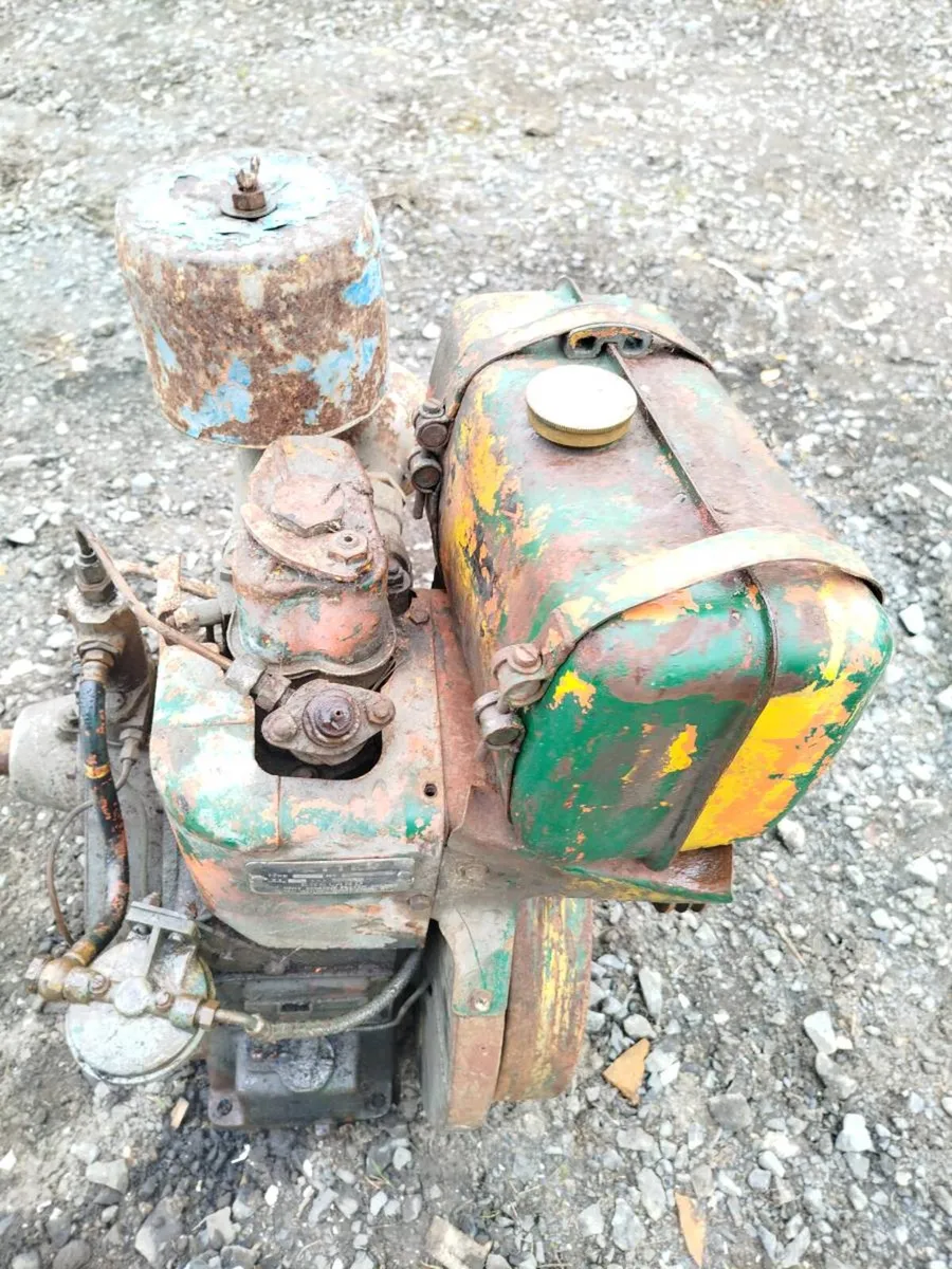 Lister 1/1/2 hp pazi engine - Image 2