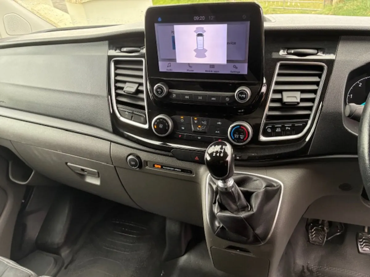 Ford Transit Custom Limited ** €215 VRT ** - Image 4