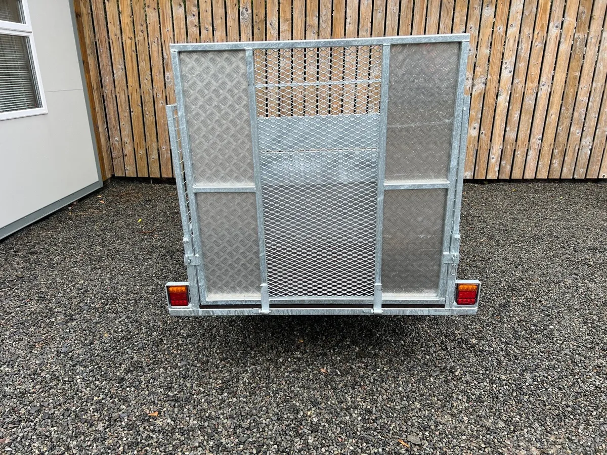 8.2ft x 4.2ft High Mesh Trailer - Image 3