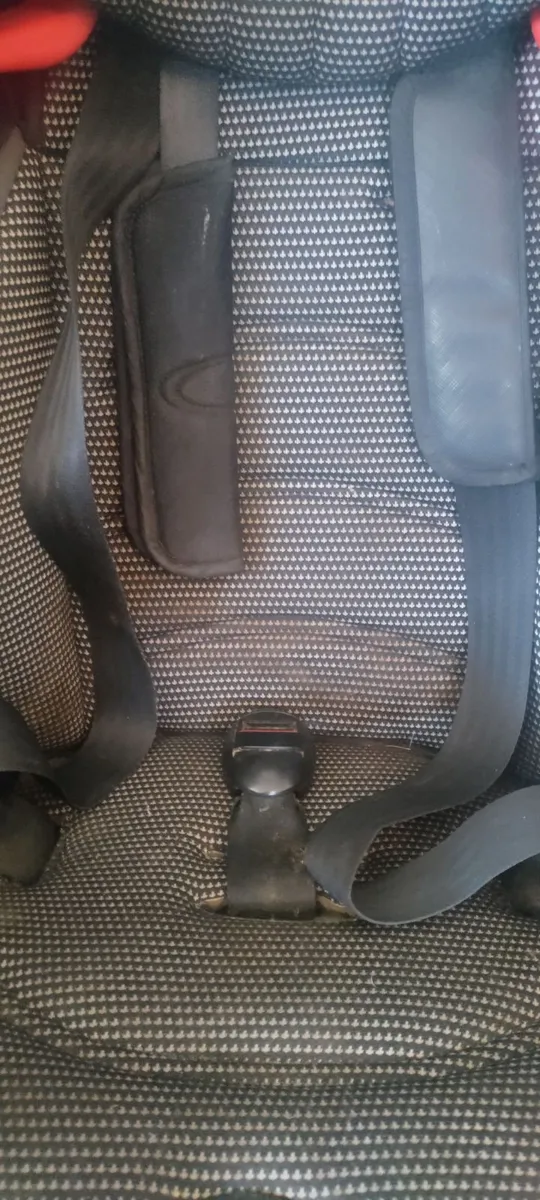 Child's Car Seat - Image 3