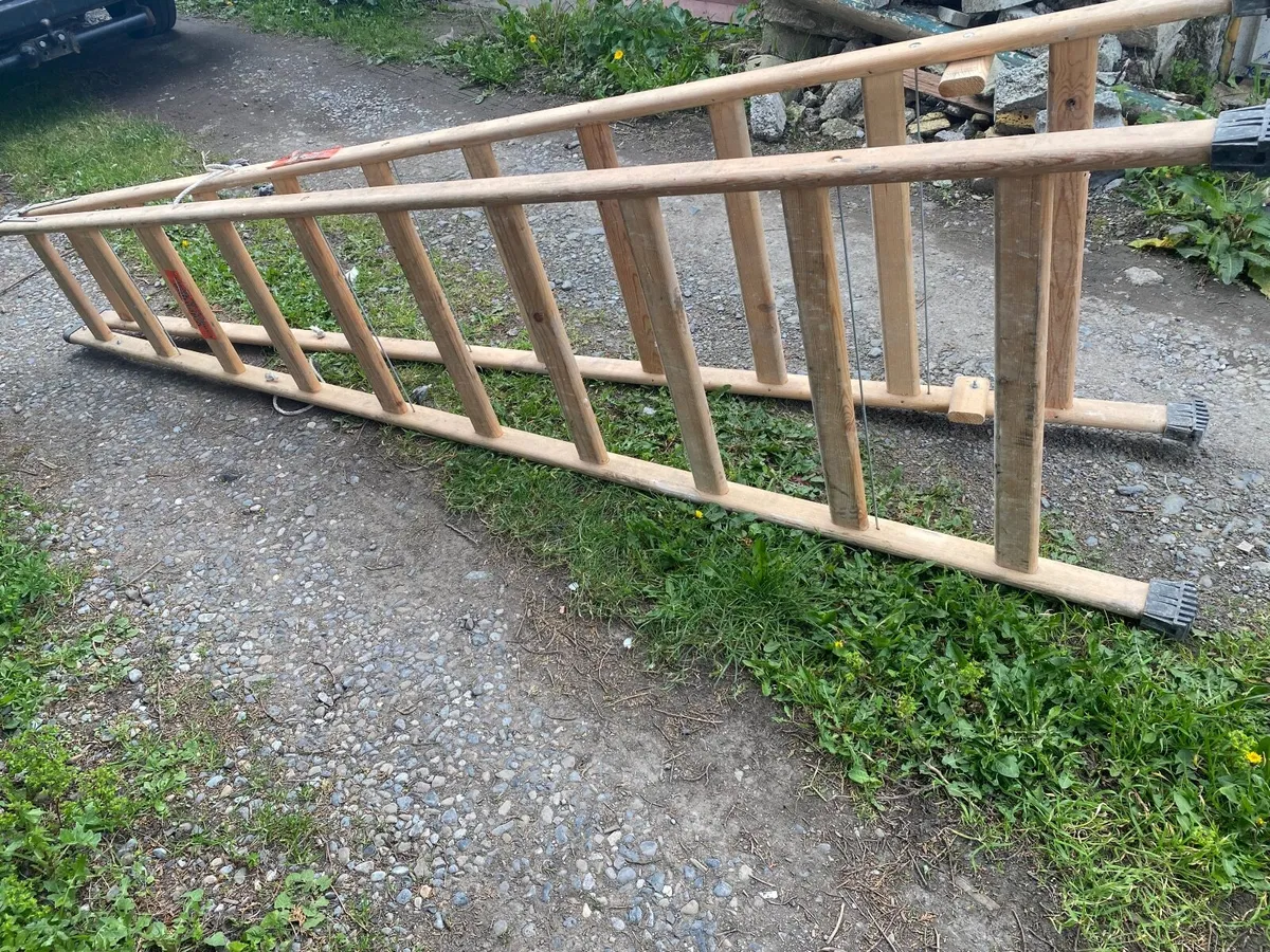 Step ladder - Image 3