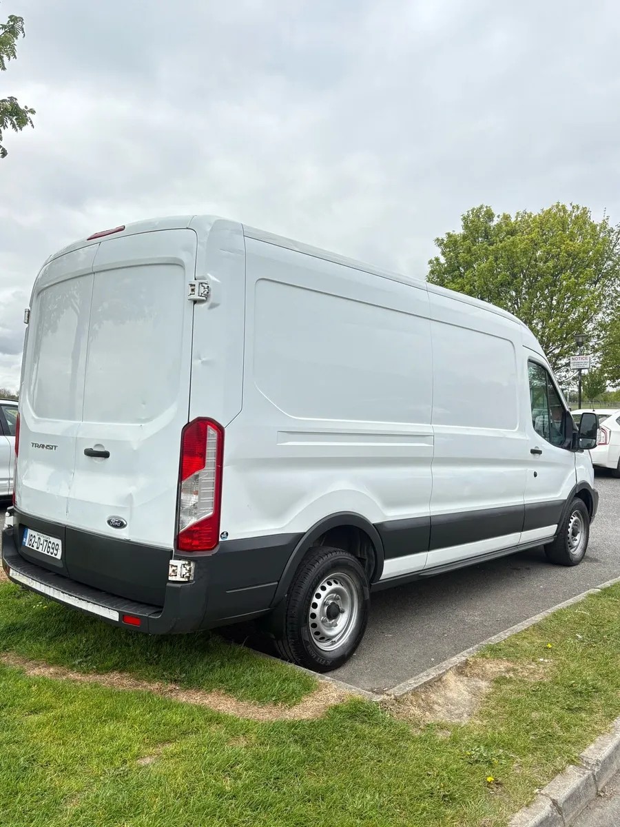 2018 ford transit LWB high roof Doe7/26 - Image 4