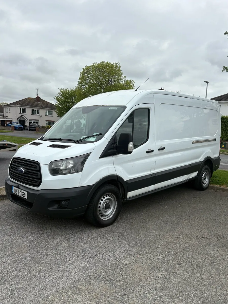 2018 ford transit LWB high roof Doe7/26 - Image 2