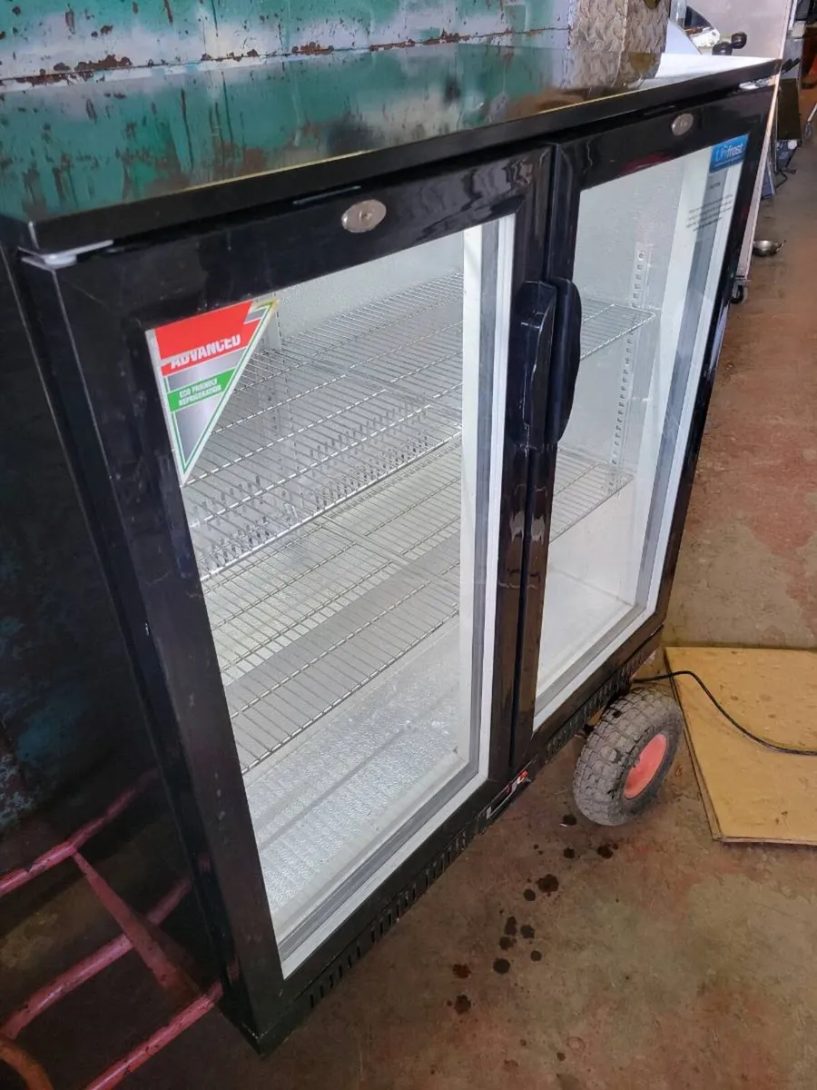 Fridge Bottle Cooler Undercounter UNIFROST - Image 1