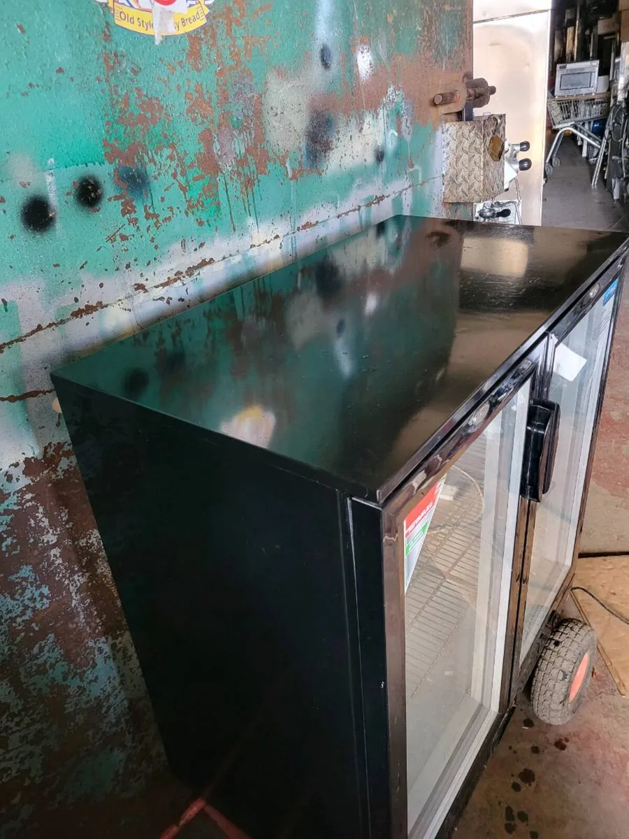 Fridge Bottle Cooler Undercounter UNIFROST - Image 4