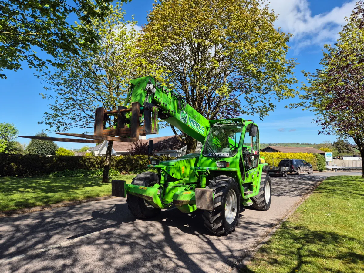 Merlo P40.17 telehandler - Image 3