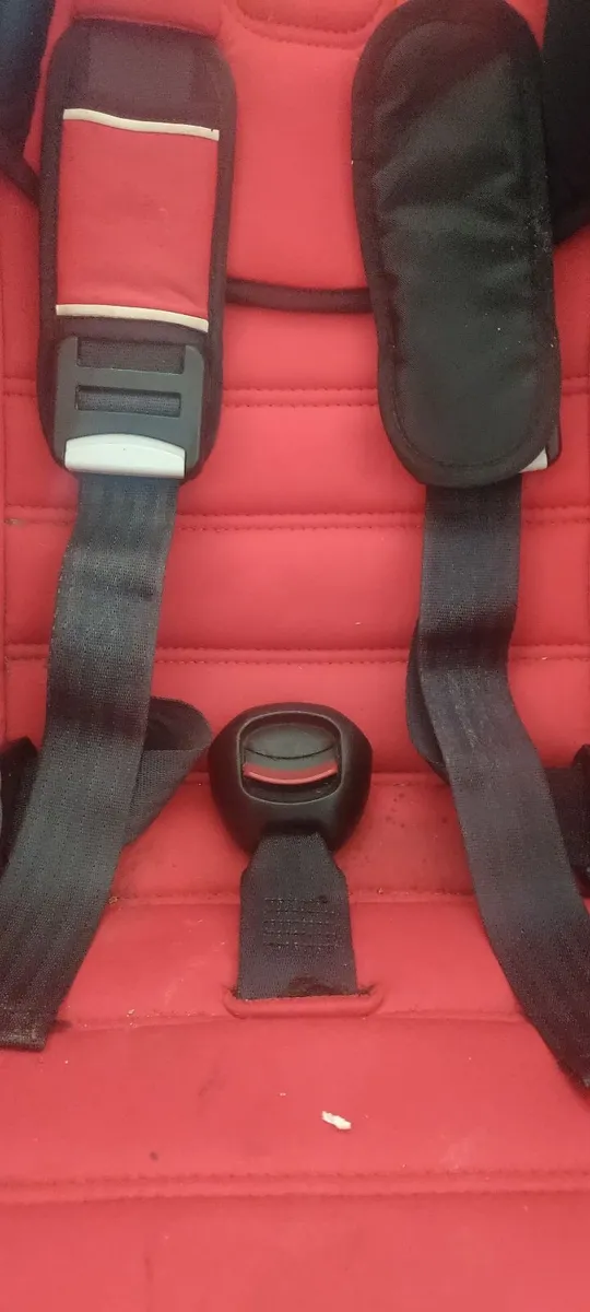 Children's Car Seat - Image 1