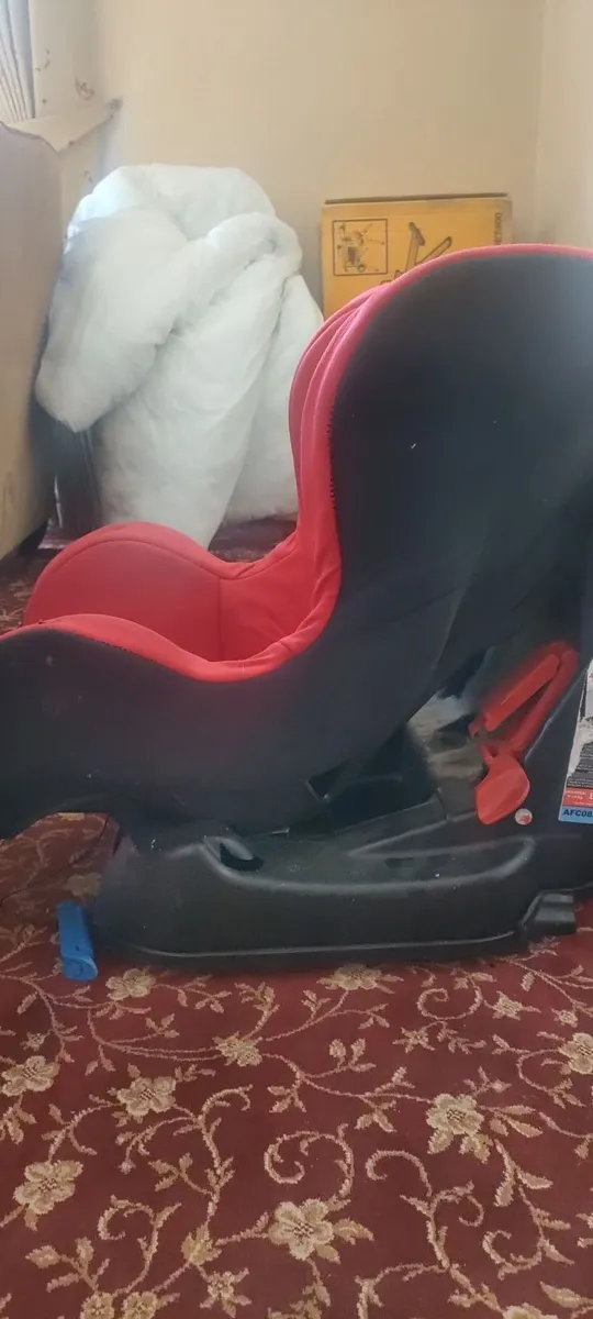 Children's Car Seat - Image 4