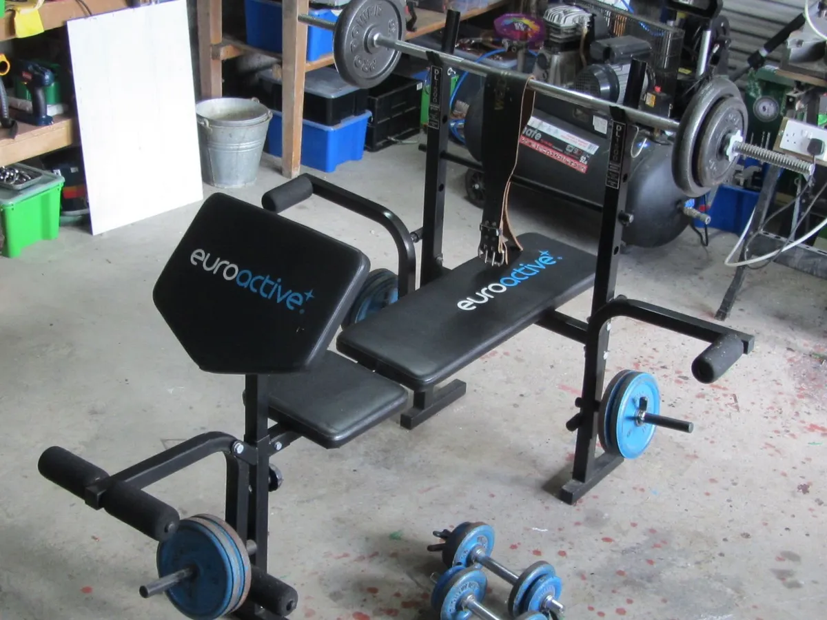 Weights bench and weights - Image 1