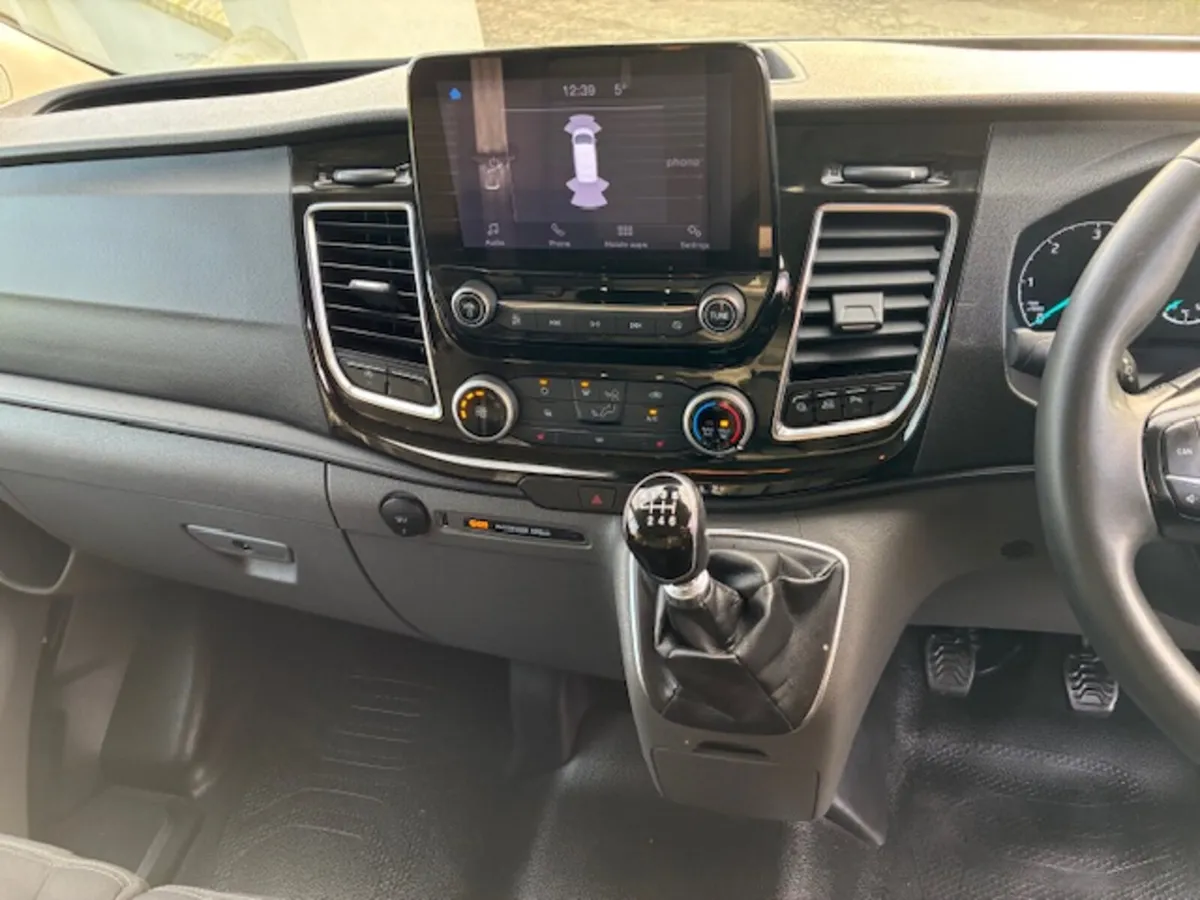 Ford Transit Custom Limited ** €215 VRT ** - Image 4