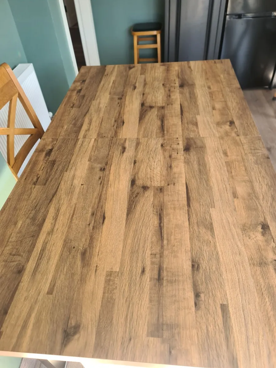 Dining table - Image 4