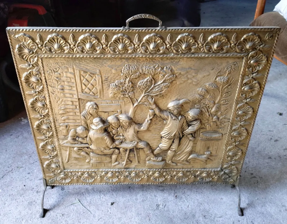 Vintage Firescreen & Fireside Box. - Image 2