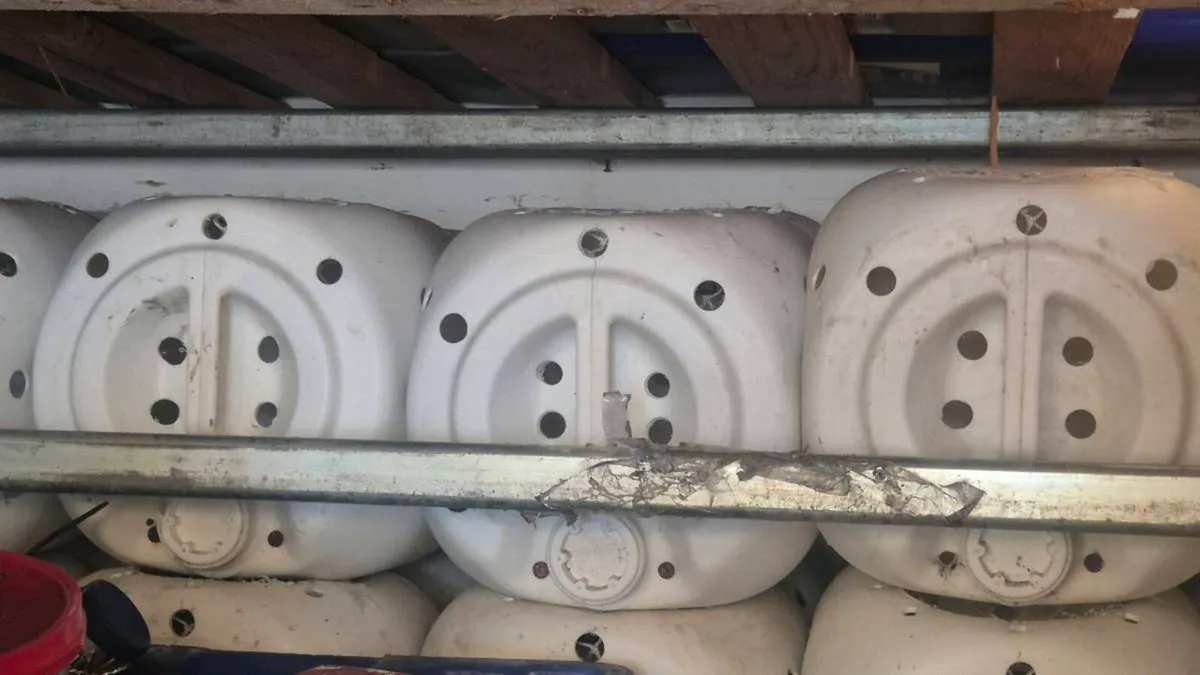 Anchors and whelk pots - Image 1