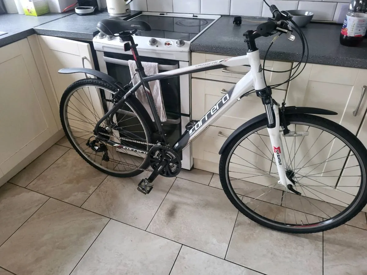 Mens carrera bike - Image 2