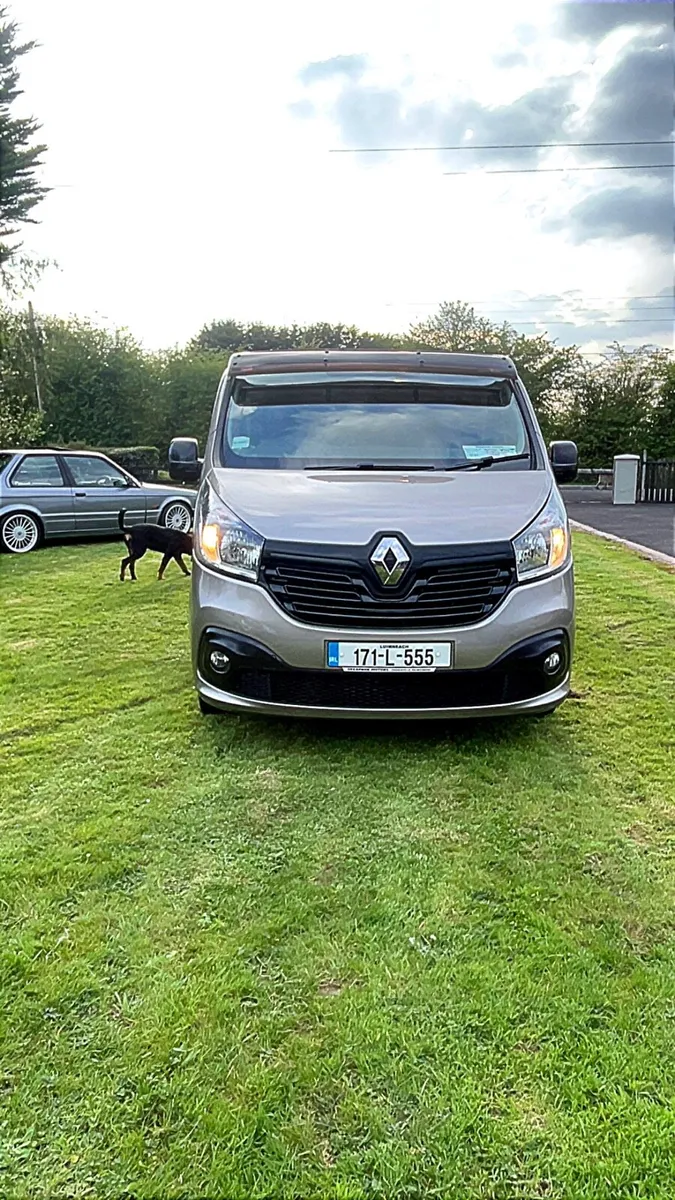 Renault traffic - Image 2