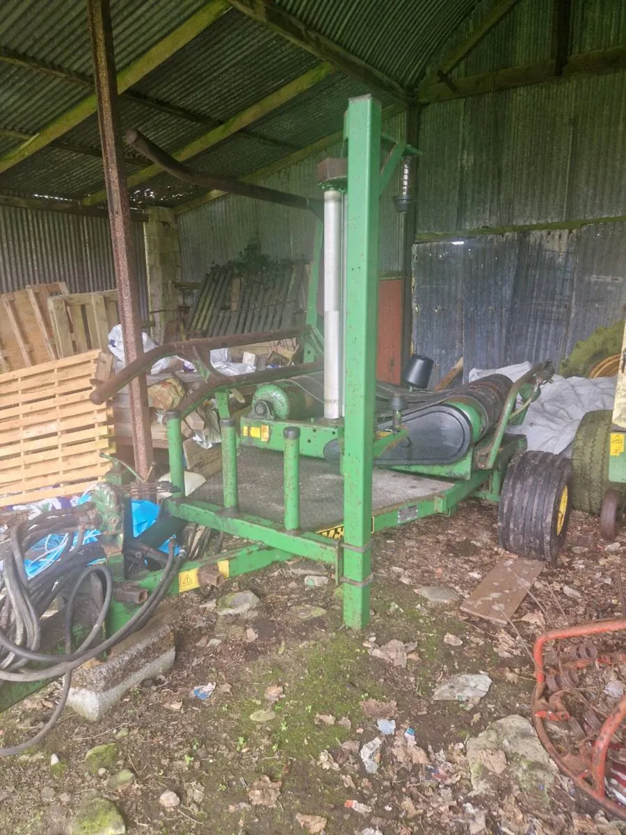 McHale 991 wrapper and Krone 130 ministop baler. - Image 1