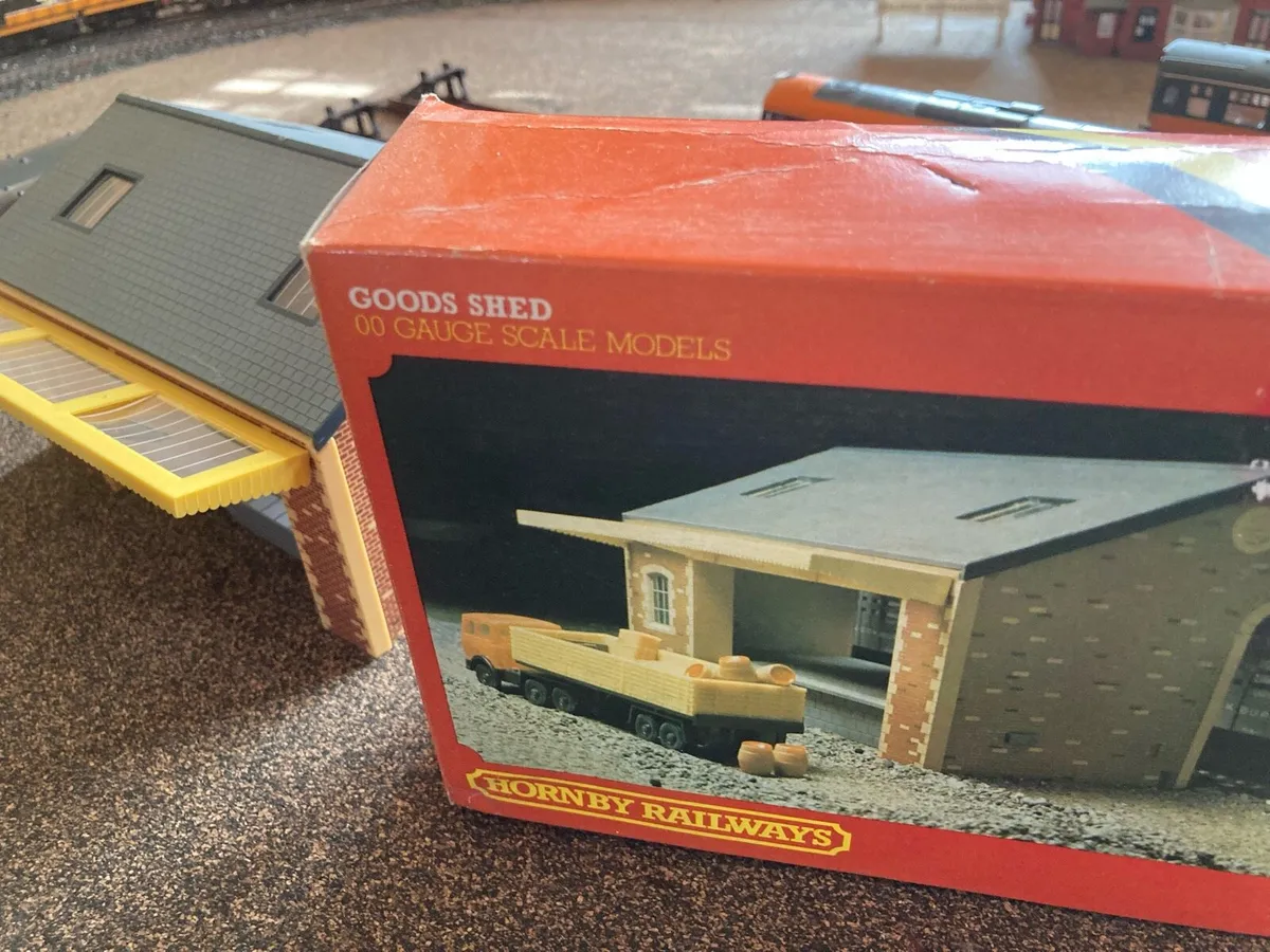 Hornby Goods Shed - Image 4