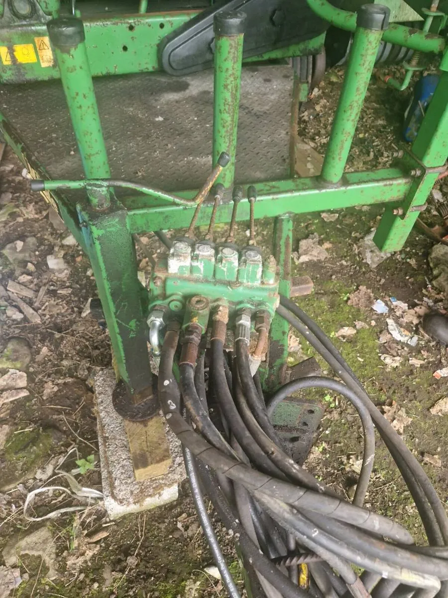 McHale 991 wrapper and Krone 130 ministop baler. - Image 3