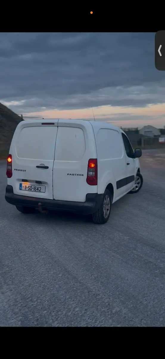 Peugeot partner with doe till 9/26 - Image 3