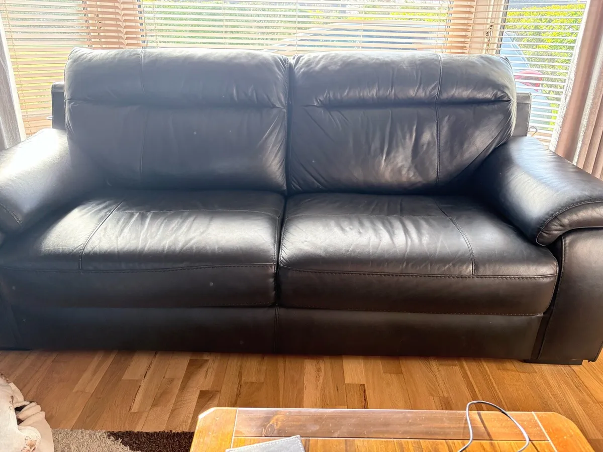 Leather 3 seater sofa - Image 2