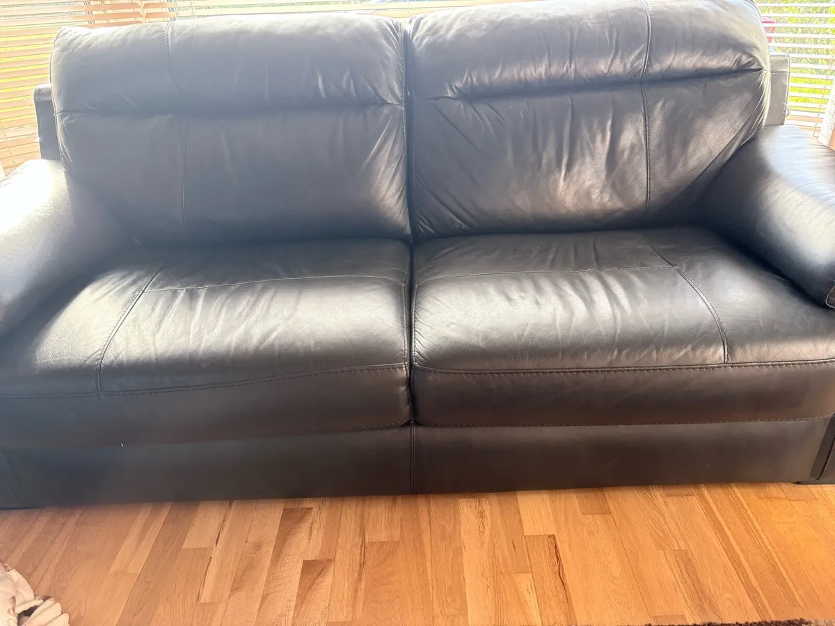 Leather 3 seater sofa - Image 3