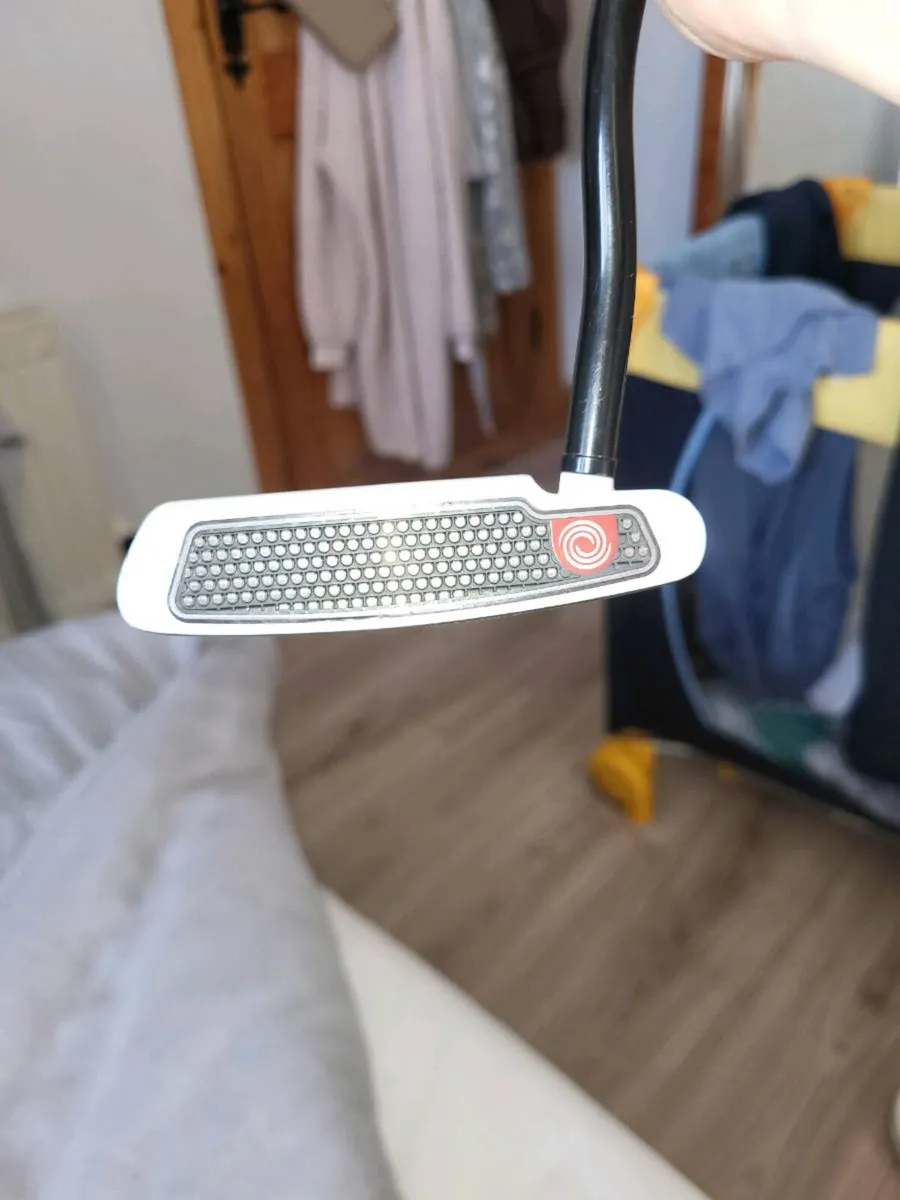 Odyssey putter - Image 1