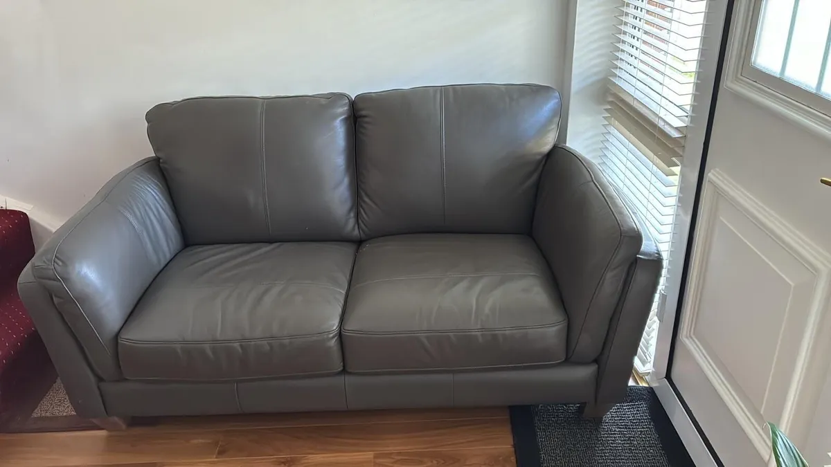 Two Seater Couch - Image 3