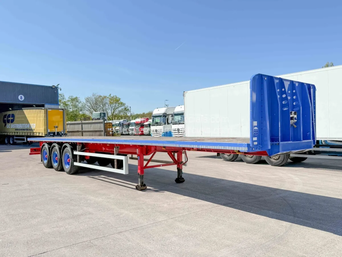 2021 SDC FLATBED TRAILER - Image 1