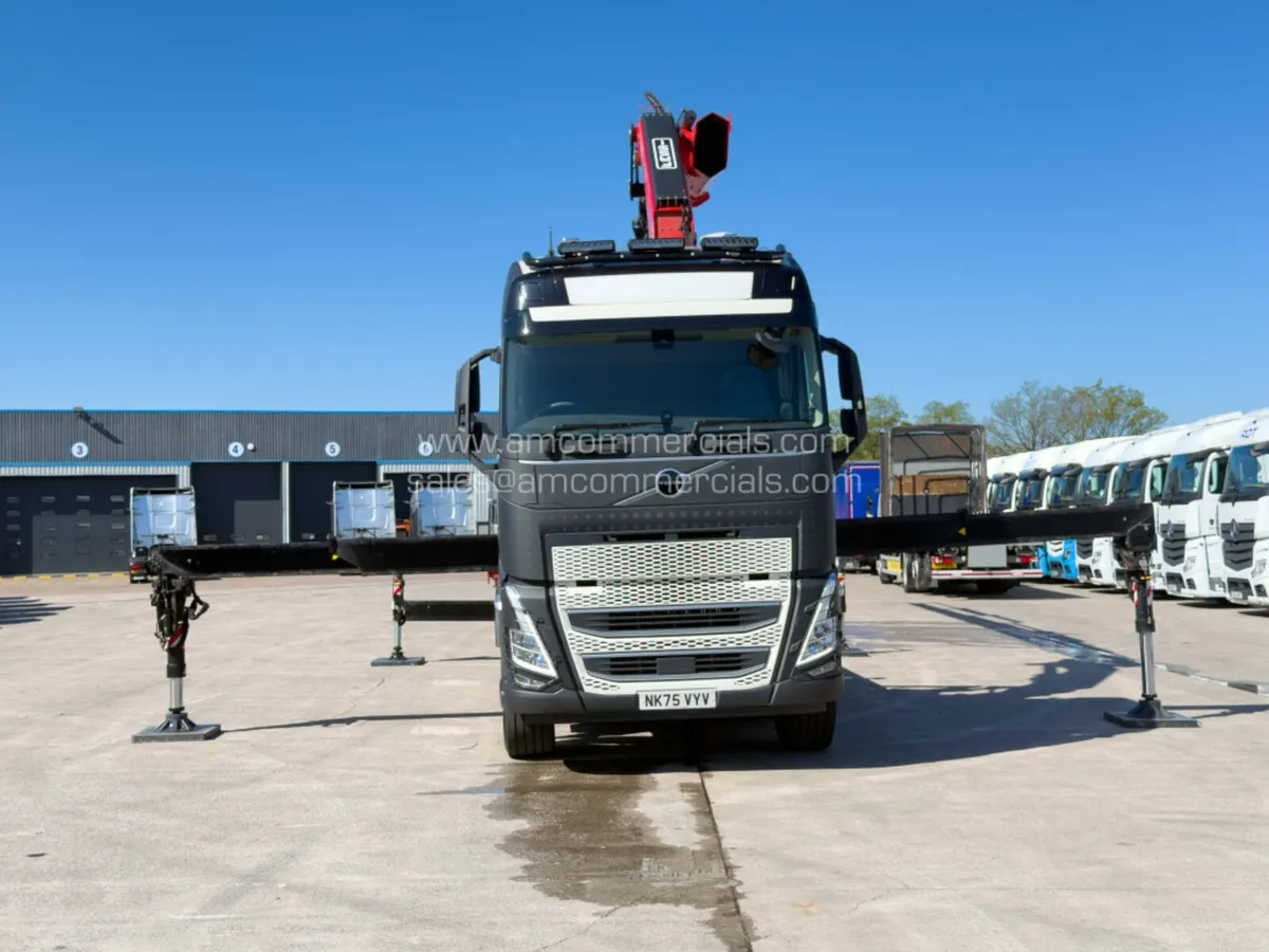 2026 VOLVO FH 540 CRANE MOUNTED FLATBED W/ DRAWBAR - Image 2