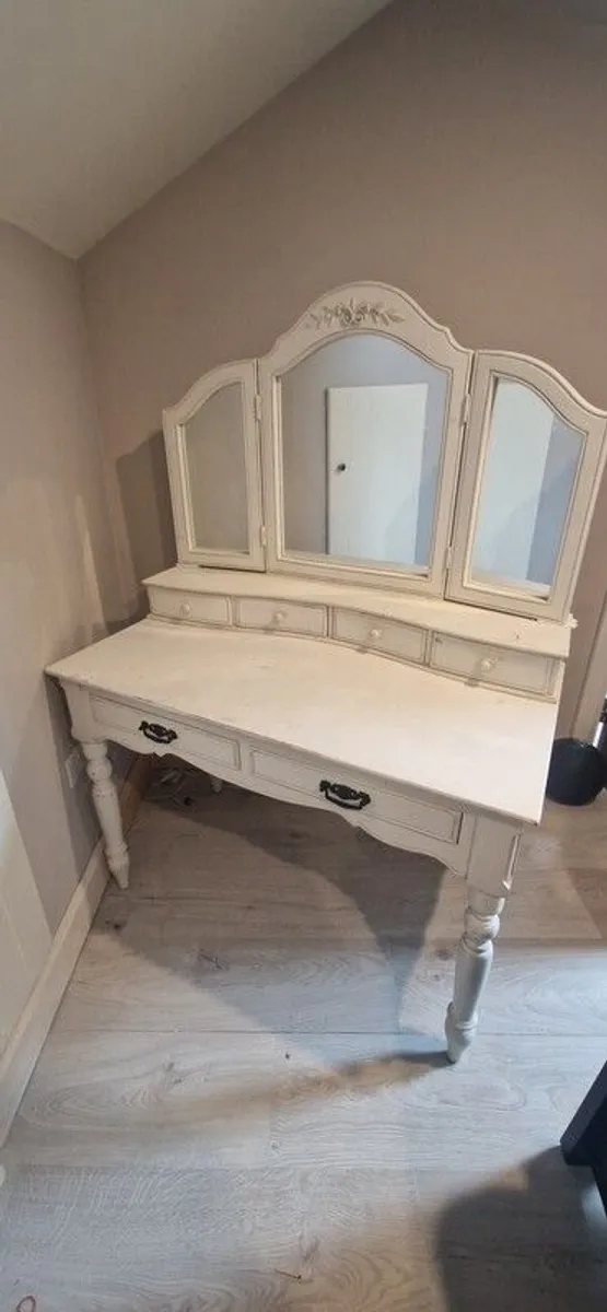 Dressing Table with Mirror - Image 1