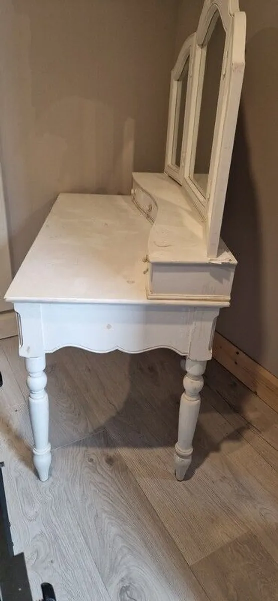 Dressing Table with Mirror - Image 2